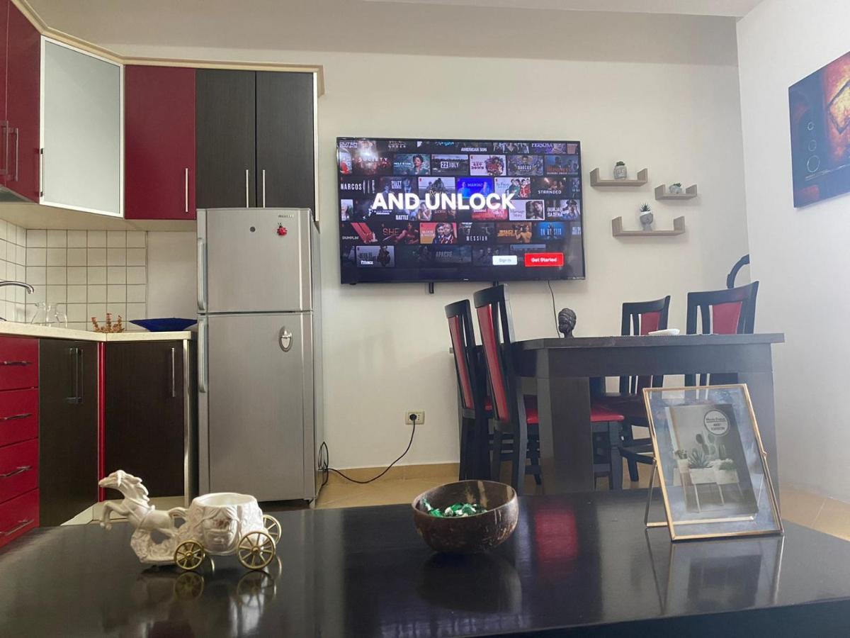 Nicole Apartments Rental ดูร์เรส ภายนอก รูปภาพ